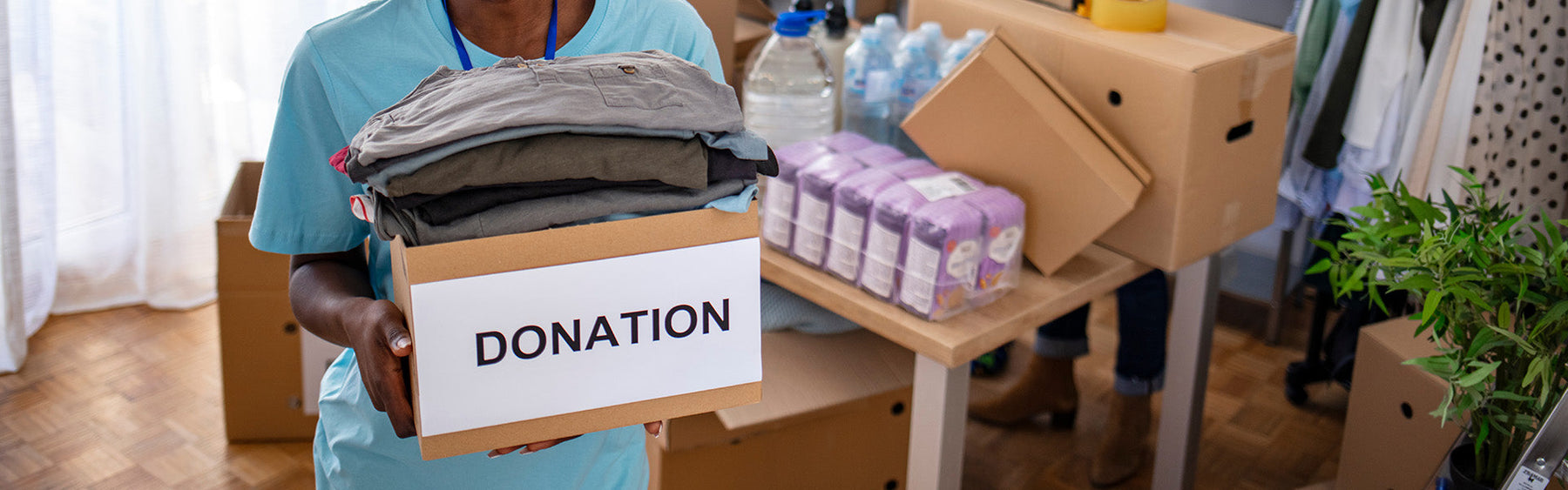 10 Essential Items Canadians Can Donate to Homeless Shelters This Winter