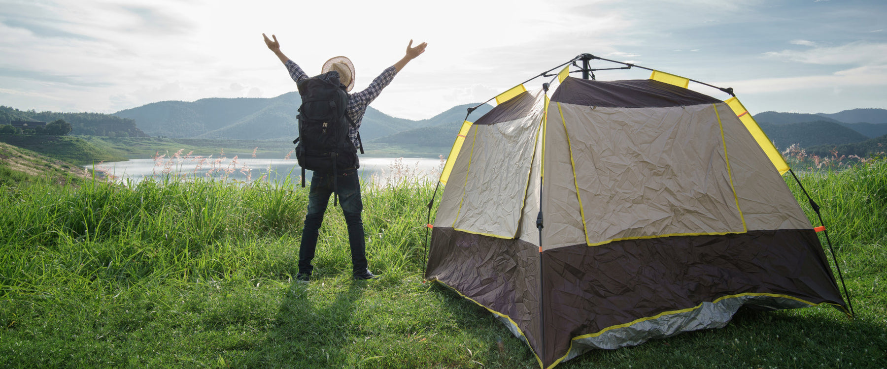 The Many Uses for Wholesale Tents and Tarps