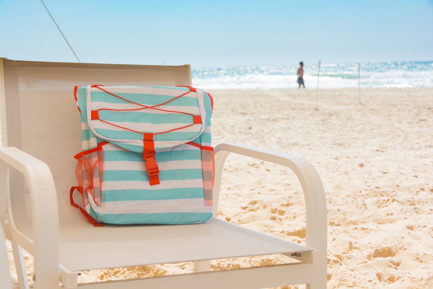Keeping Canada Cool: Bulk Cooler Bags & Insulated Lunch Bags