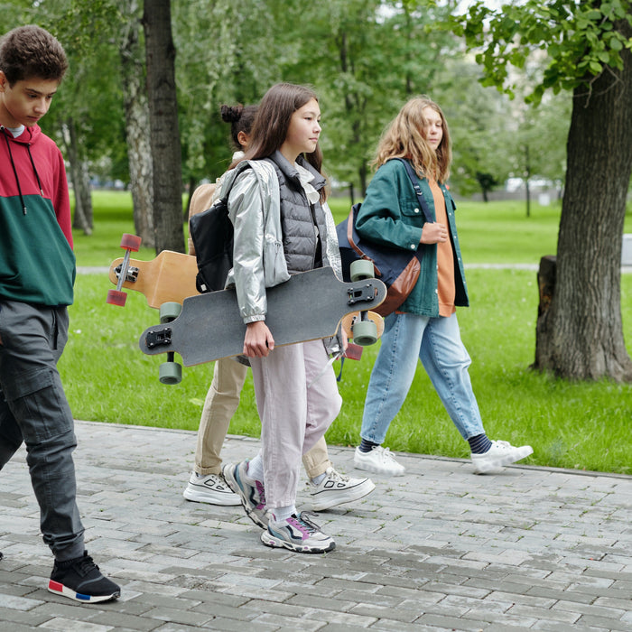 Choose the Best Wholesale Backpacks for School, Hiking and Traveling