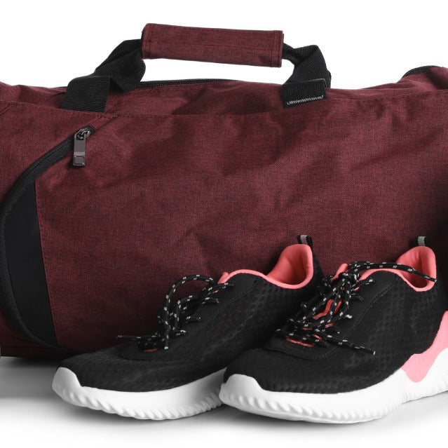 Duffle Bags in Bulk Are Perfect for Sports Teams and Giveaways