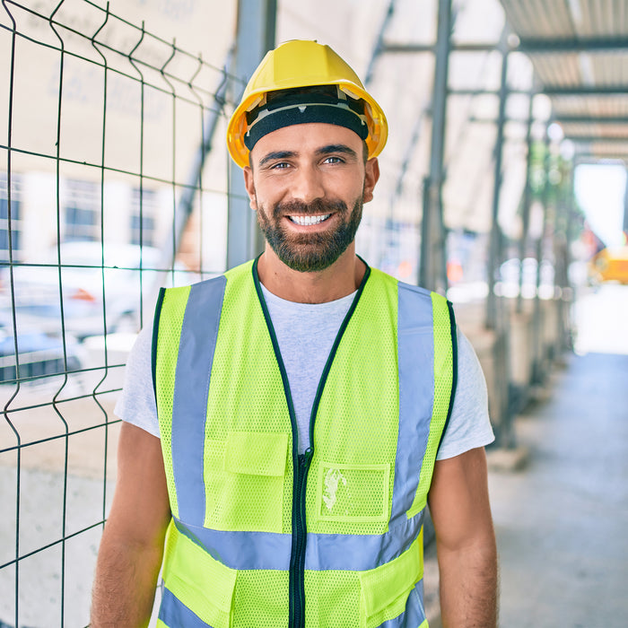 Deluxe Adult High Visibility Safety Vest With Clear ID Pocket - BagsInBulk.ca